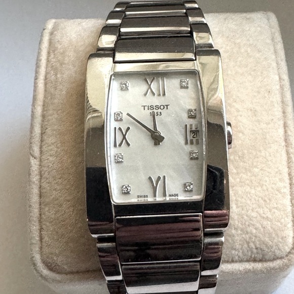 🌟HOST PICK🌟 🕰️💎 Rare Vintage Tissot Swiss Made Women’s Watch 🕰️💎 - Picture 11 of 15
